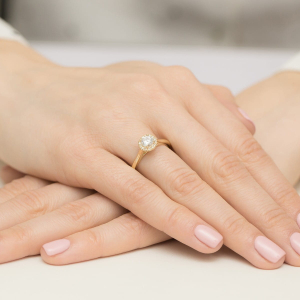 Pierścionek z Brylantami Laboratoryjnymi 0,62ct ze złota próby 585. W-0550/50LAB